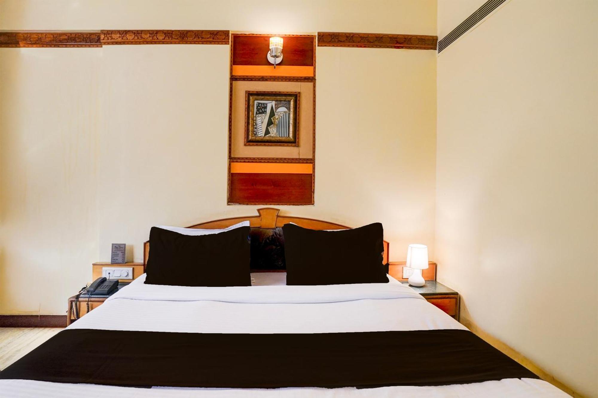 Super Townhouse Subhash Nagar Formerly Royal Palazzo Jaipur Bagian luar foto